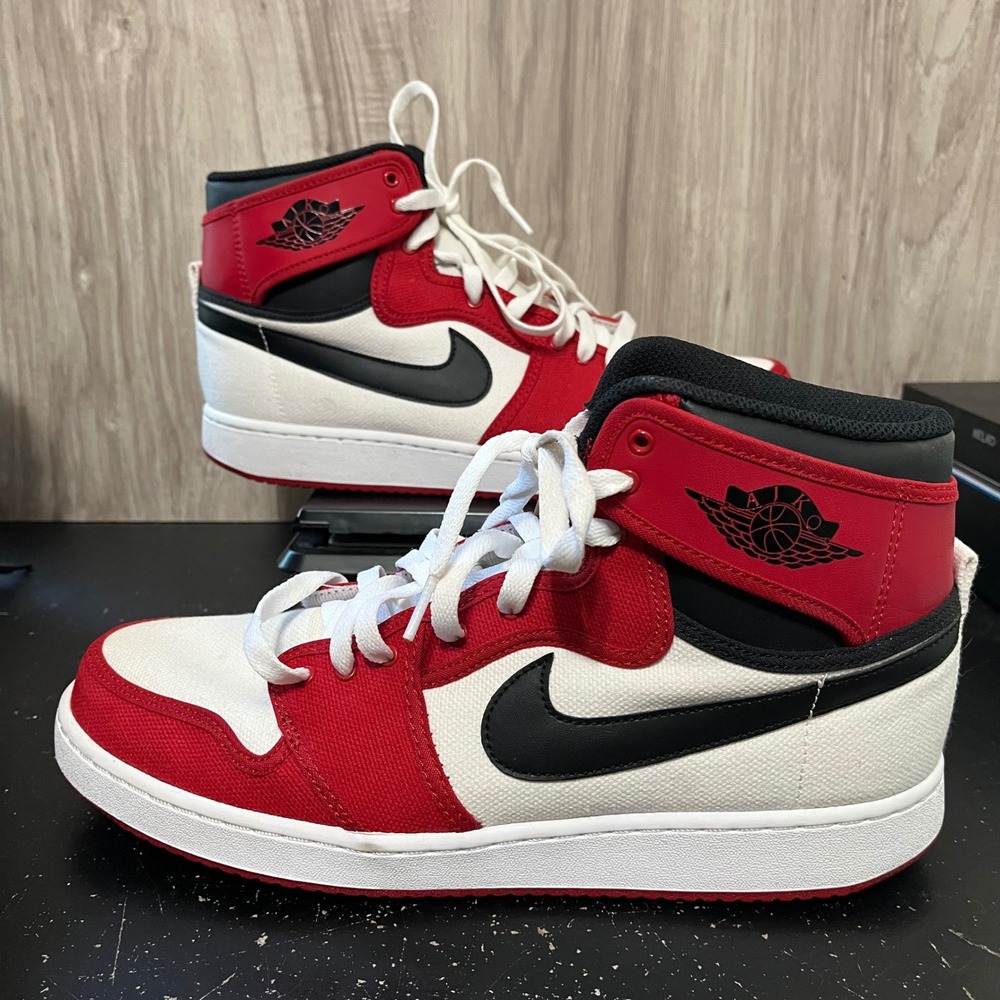 Size 10.5 - Jordan AJKO Retro High Chicago 638471-101